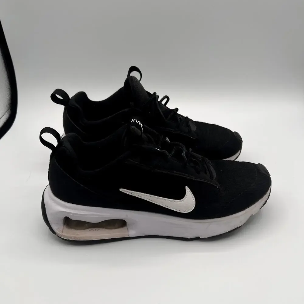 NIKE INTRLK LIte Womens Airmax Sneakers